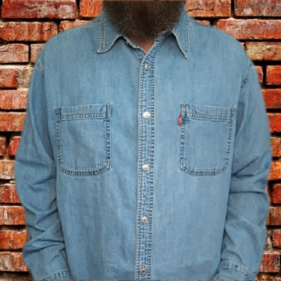 Levi's Other - 🔥VTG 90's Levi's Denim Red Tab Shirt🔥